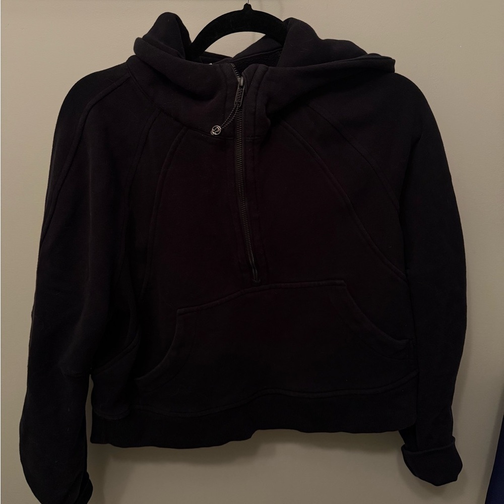 Lululemon scuba crop
